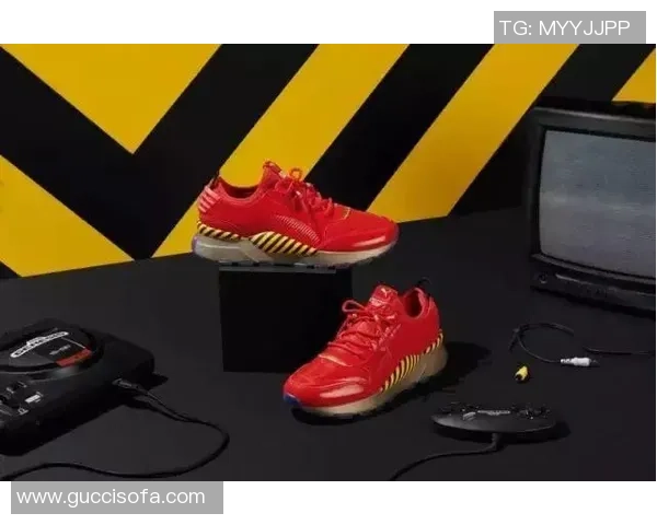 球星贴皮足球创新设计引领足球运动新潮流全方位解析